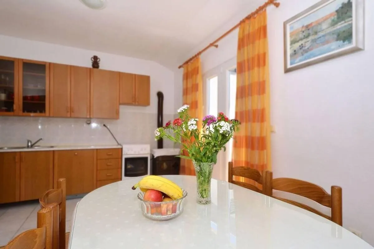Apartments Sima Trogir
