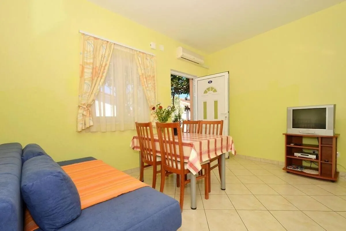 Apartments Sima Trogir
