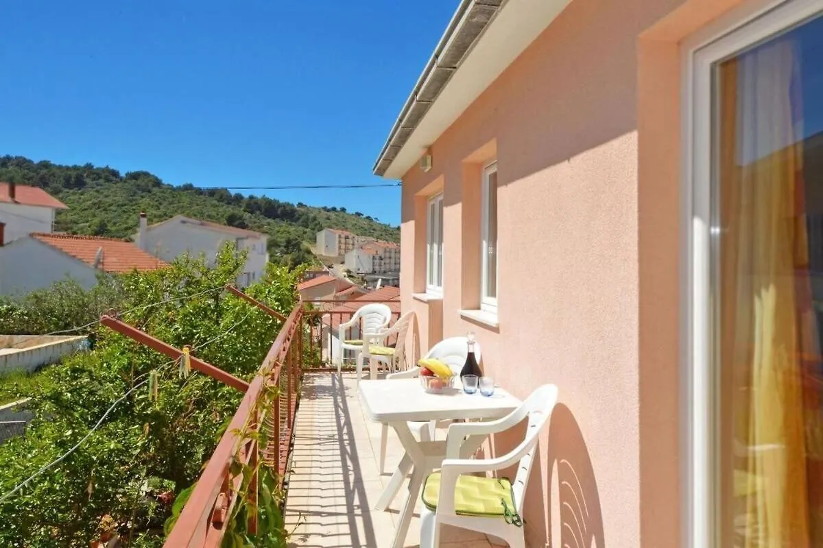 Apartments Sima Trogir