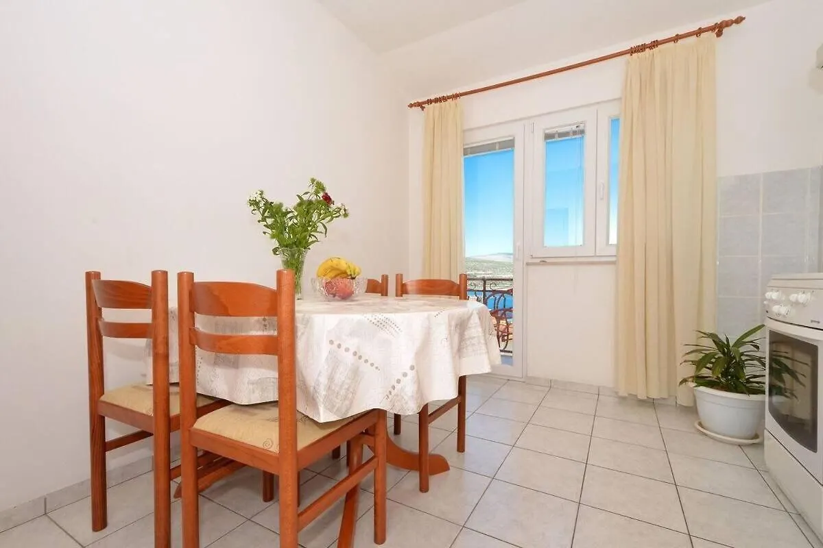 Apartments Sima Trogir