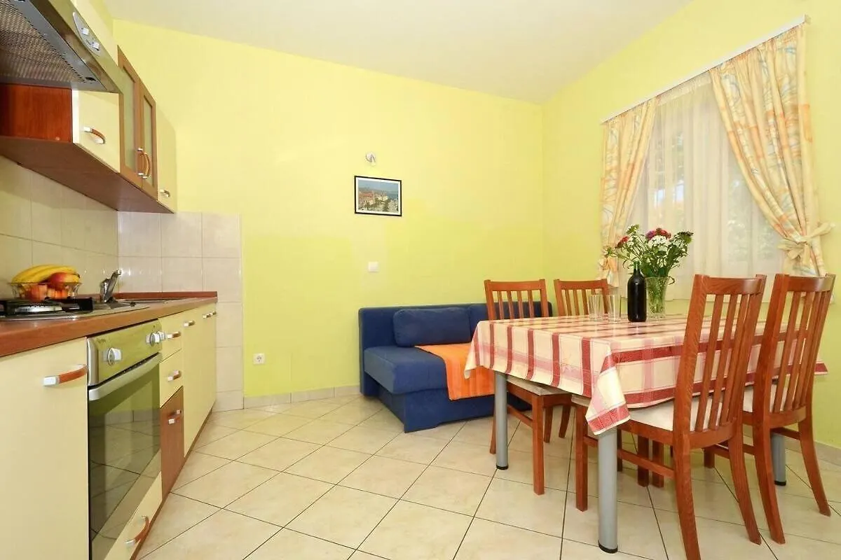 Apartments Sima Trogir