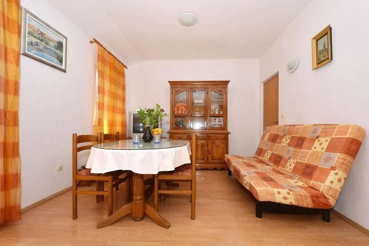 Apartments Sima Trogir