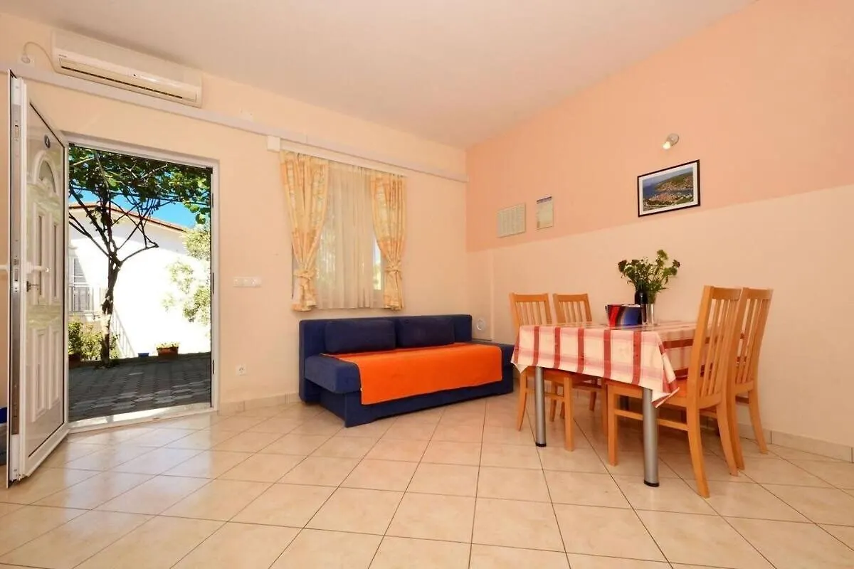 Apartments Sima Trogir Croatia