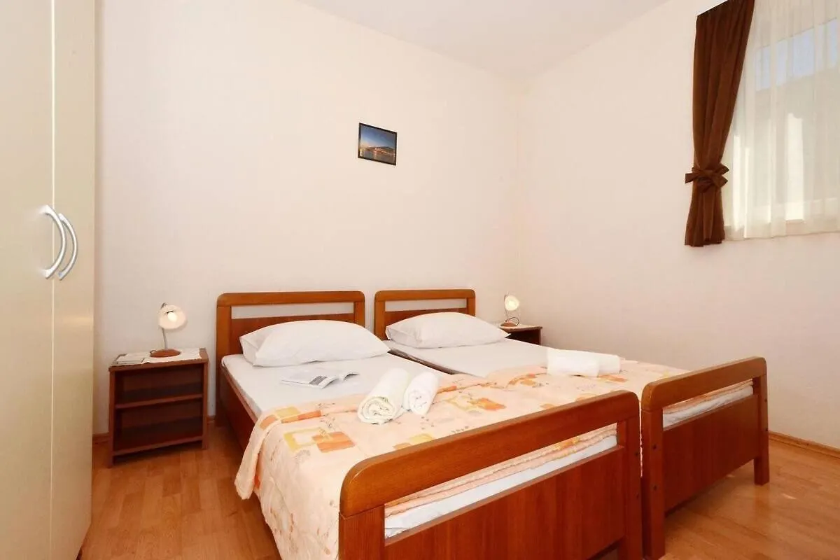 Apartments Sima Trogir